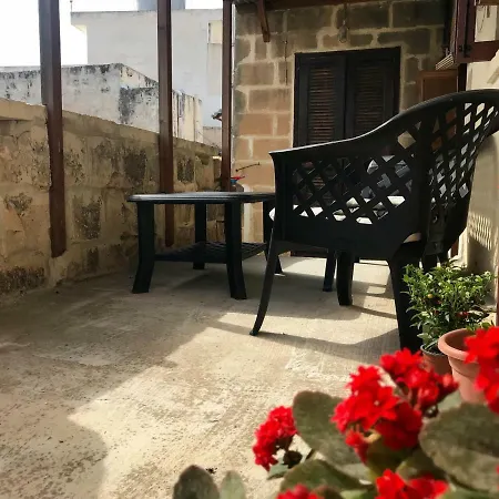 Farmhouse, Garden & View * Żebbuġ